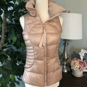 Lululemon vest size 4